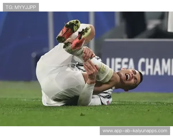 波尔图盯C罗式狠辣终结:一场激情与技术的完美碰撞 波尔图盯C罗式狠辣终结:一场激情与技术的完美碰撞