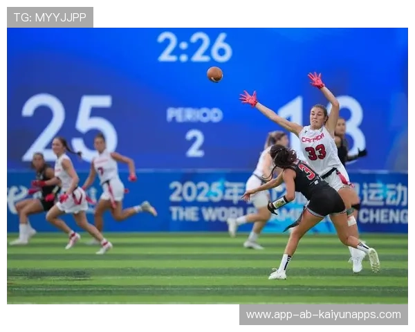 加拿大七人制橄榄球赛场表现赢得观众喝彩,加拿大橄榄球联盟球队 加拿大七人制橄榄球赛场表现赢得观众喝彩,加拿大橄榄球联盟球队