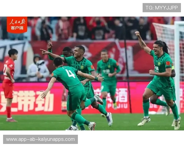 北京国安前场逼抢成形,恩科洛洛回撤协防不含糊 北京国安前场逼抢成形,恩科洛洛回撤协防不含糊