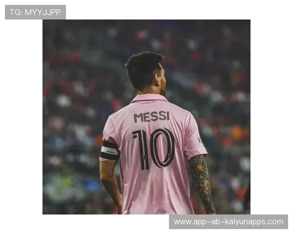 梅西禁区前沿摆脱,迈阿密国际连造险情,梅西在迈阿密