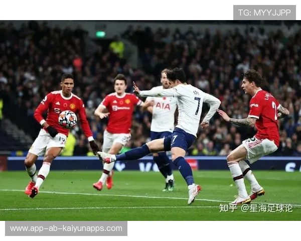 曼联新星继续发力,球队备战热刺充满信心 曼联新星继续发力,球队备战热刺充满信心